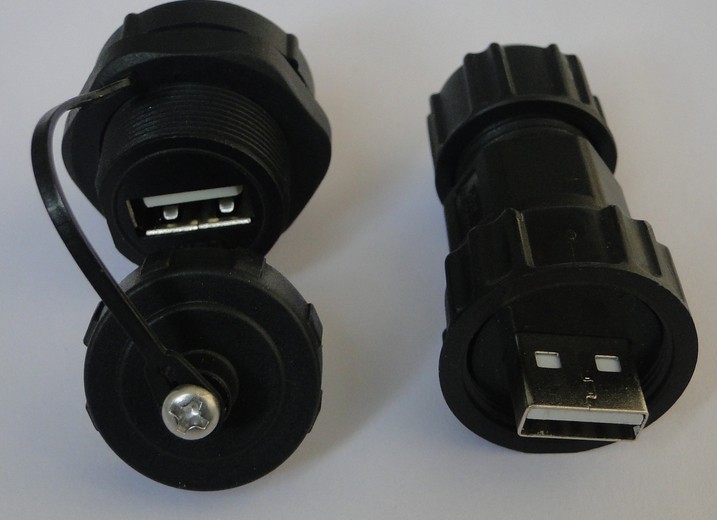 USB连接器[插入]的三维模型
