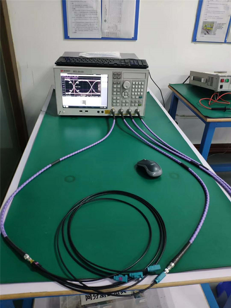 RF连接器金属电镀发射高频同轴线连接器