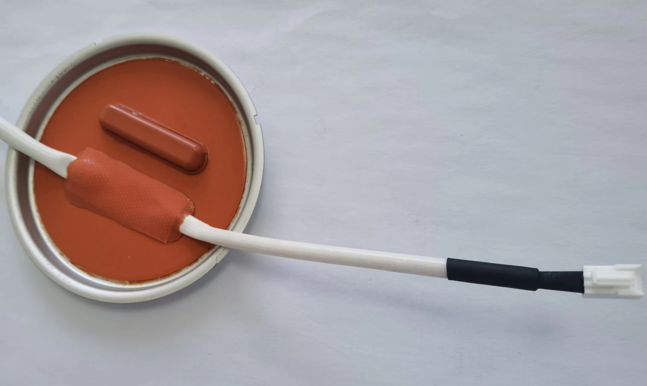 医疗呼吸机加热水箱电池电缆110W铝制医疗连接器