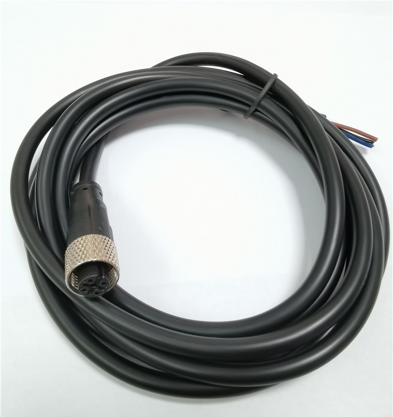 M12 A编码4PIN母头注塑插头带屏蔽防水MMM连接轴线
